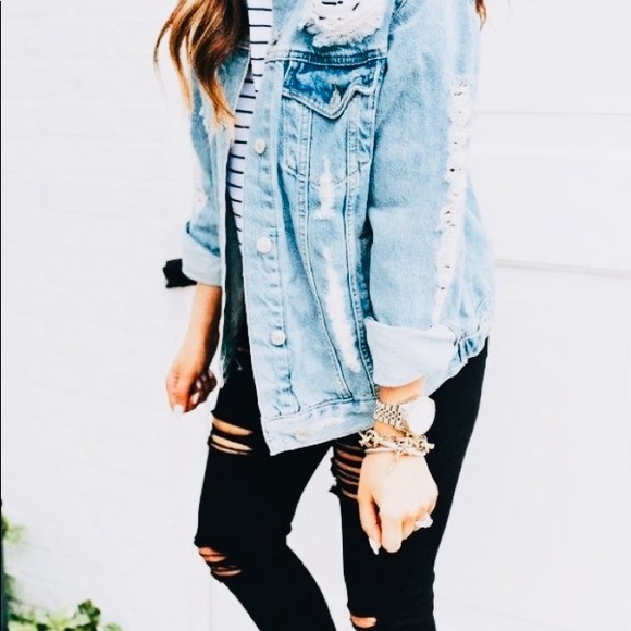 Denim Jean Jacket 💙 - Picture 8 of 9